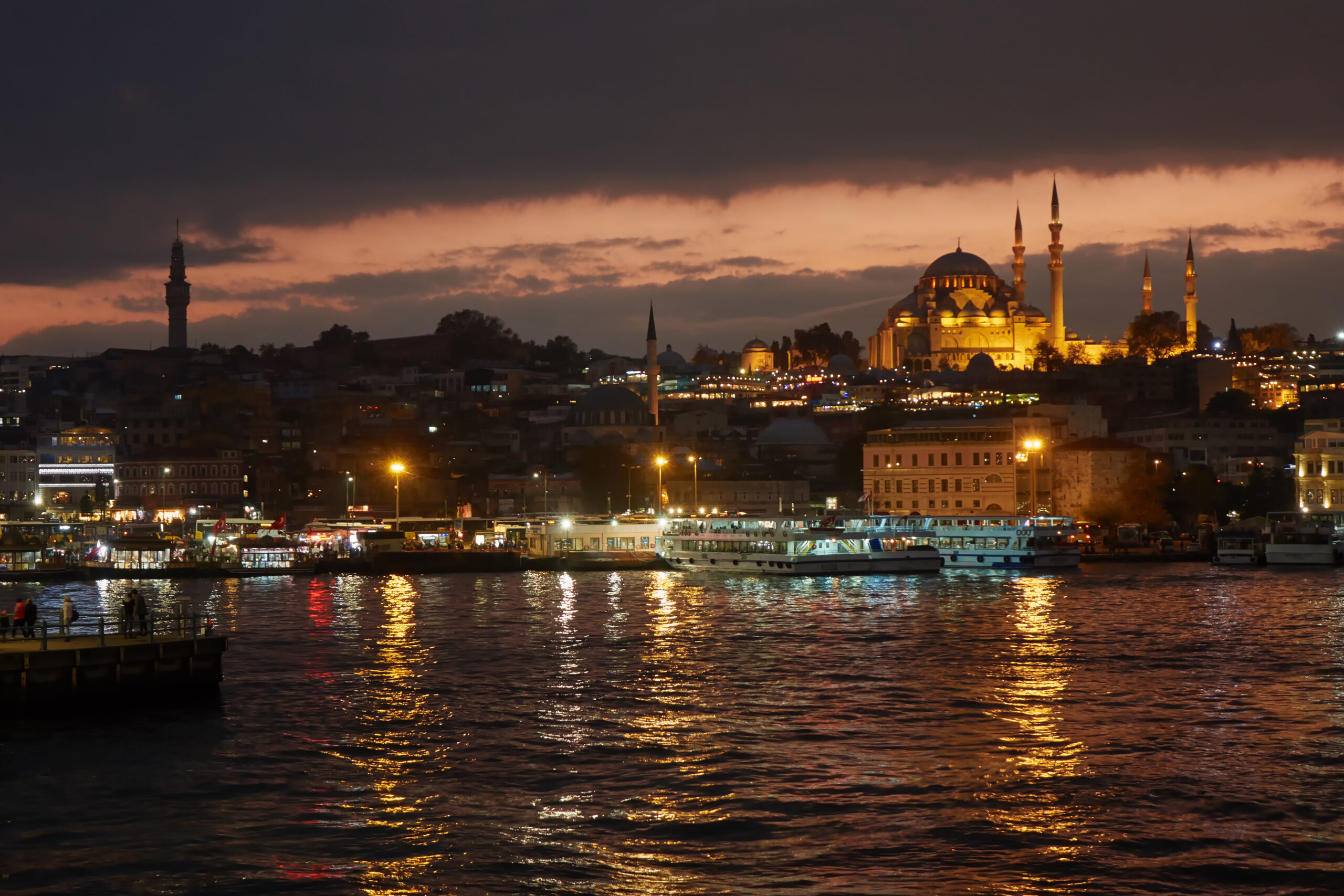 Foto de Estambul de noche